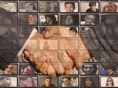 handshake-3139227__340