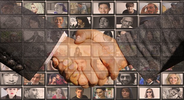 handshake-3139227__340