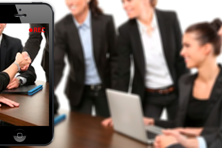 Gravação de reunião não sigilosa é ato lícito do trabalhador